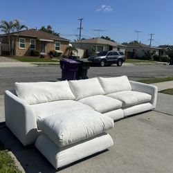 Excellent Condition White Cloud couch sectional modular