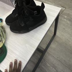 Jordan’s Black Cat 4s