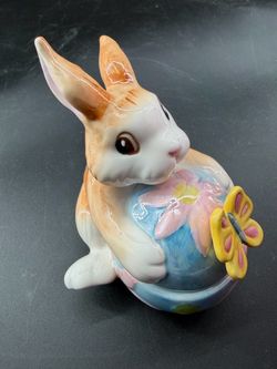 Fitz & Floyd Bunny Painting An Easter Egg Lidded Trinket Box