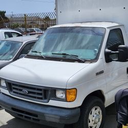Ford E3500  Super Duty.  95k Miles