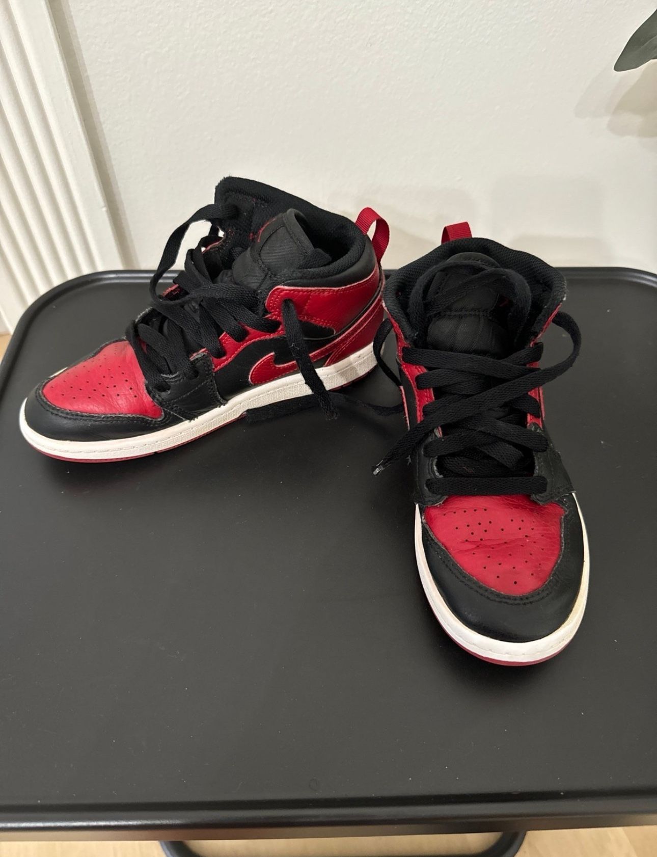 Nike Air Jordan Size 1