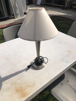 Table lamp