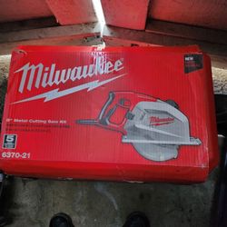 Milwaukee Cutting Saw Tool Electric
