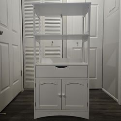 White Coffee Bar Cabinet / Storage Hutch – Excellent Condition