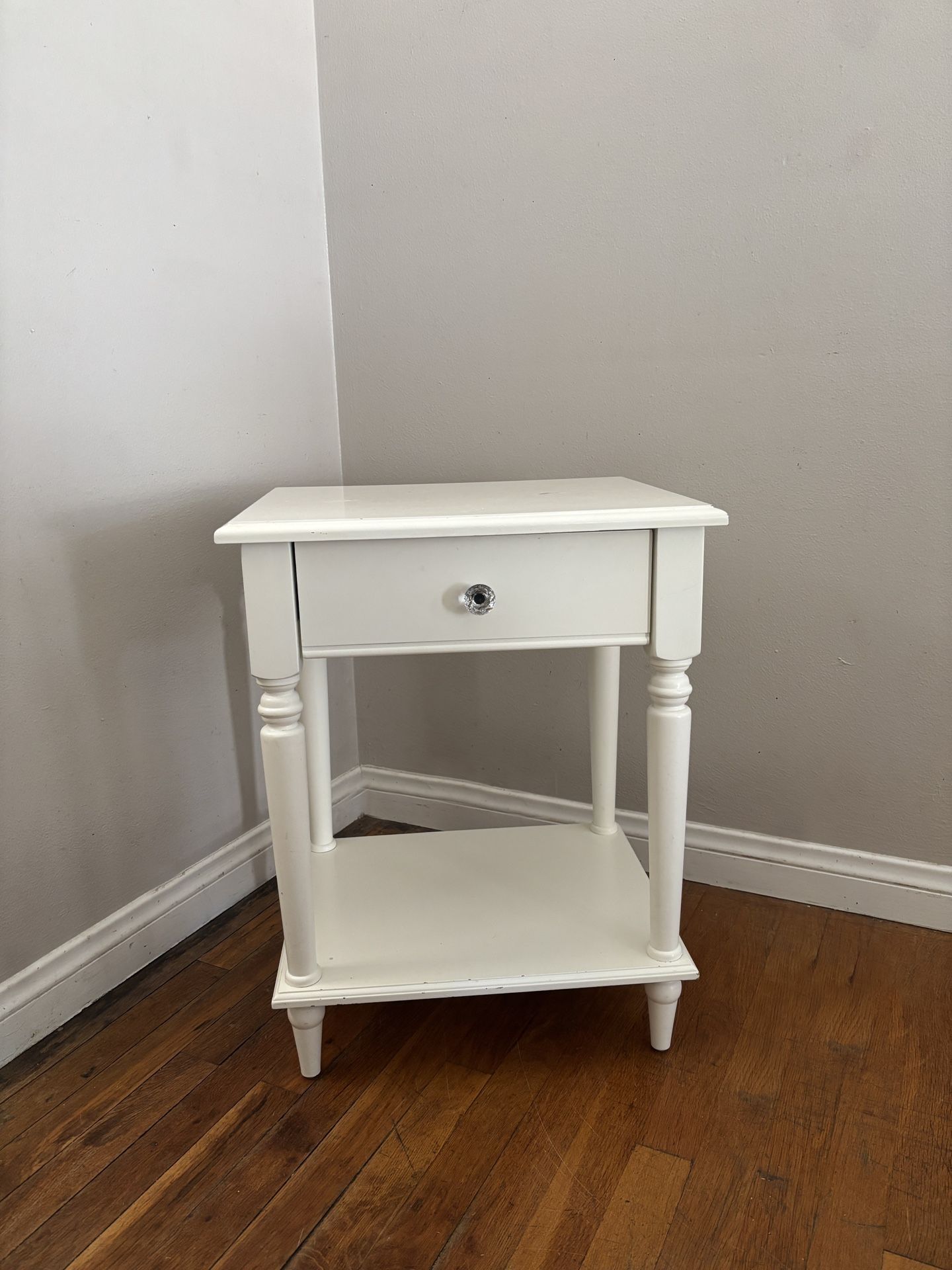 Side Table / End Table