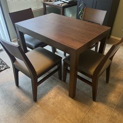 Huge Furniture, Garage Sale, Sunday 1/25 10-3pm