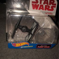 Star Wars 2016 Worth $35 Tie Fighter No Shipping