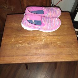 Estoy Vendiendo Zapatos Número 7