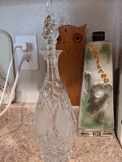 Vintage mid century modern barware lead crystal decanter unused
