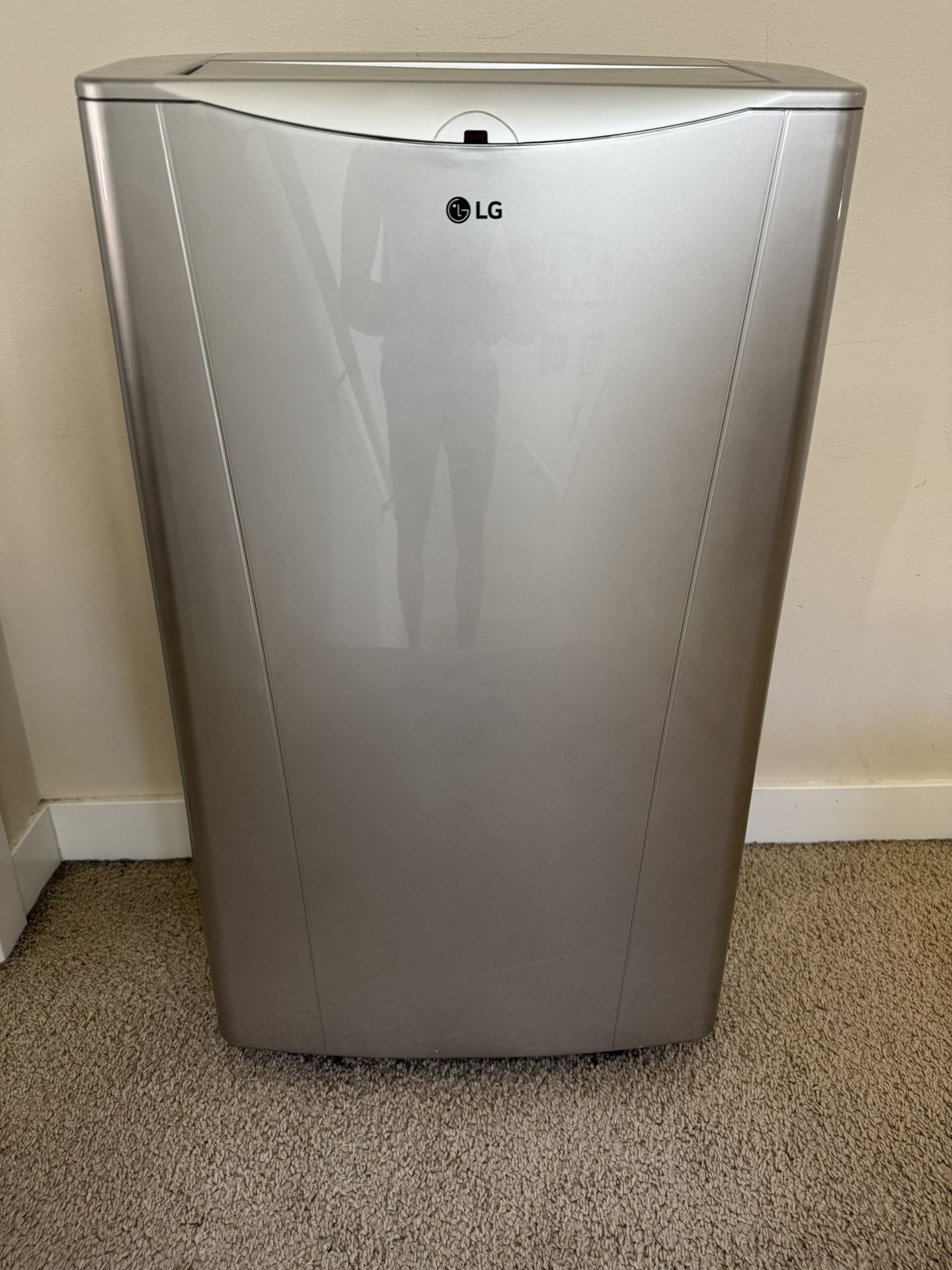 LG AC Unit Model R410A