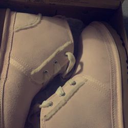 Uggs Size 6