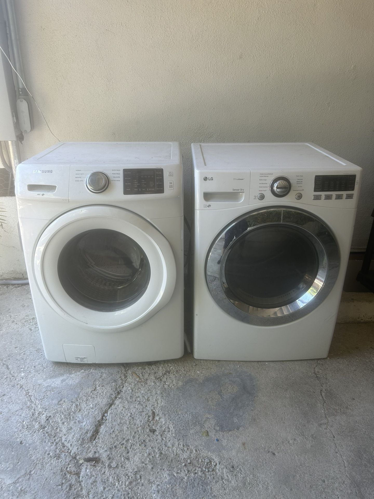 Electric Washer and Dryer