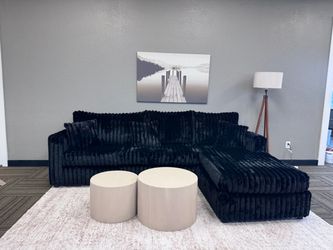 Brand new Made in the USA reversible chaise sectional sofa couch sala