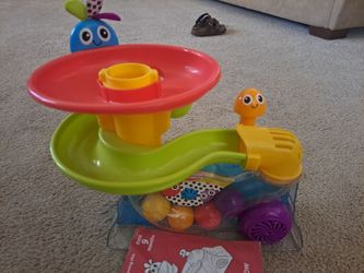Playskool busy ball popper