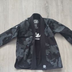 Kids Jiu Jitsu Tatami Gi Size M0 Worn Once