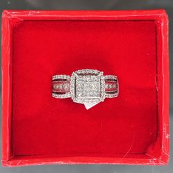 10k White Gold Women’s Wedding Ring 