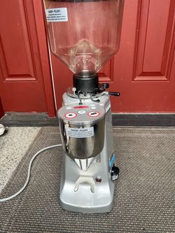 Mazzer Commercial Espresso Grinder - Electronic (Doserless) - Excellent Condition