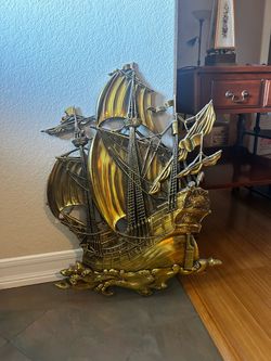 Vintage 3D Ship