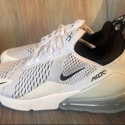 Nike Air Max 270 Size 11.5