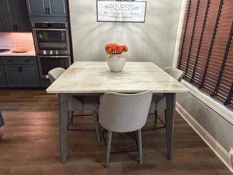 Ashley Dining Room Set