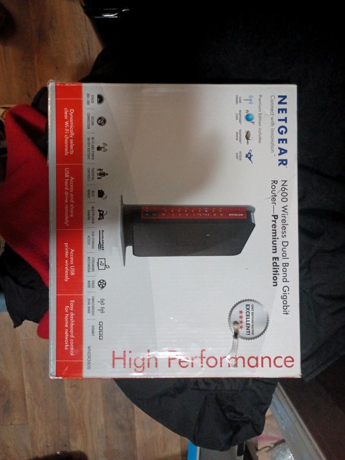 Netgear Router (No Cords)