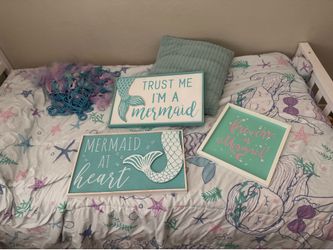 Mermaid decor lot