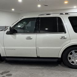 2006 Lincoln Navigator