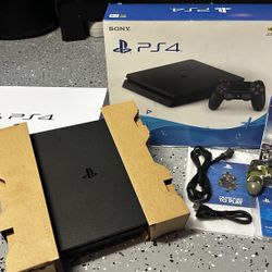Ps4  w/Original Box  and contents, Controller + RBI Baseball 2017