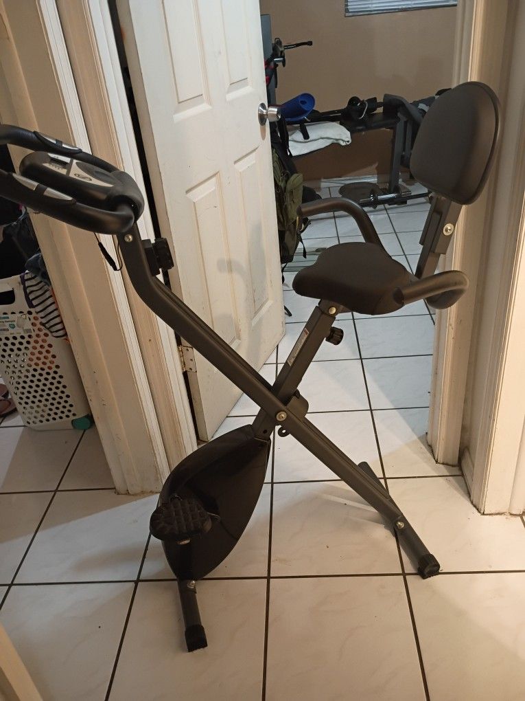 Stationary Exercise Bike