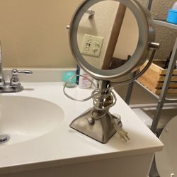 Makeup Mirror 