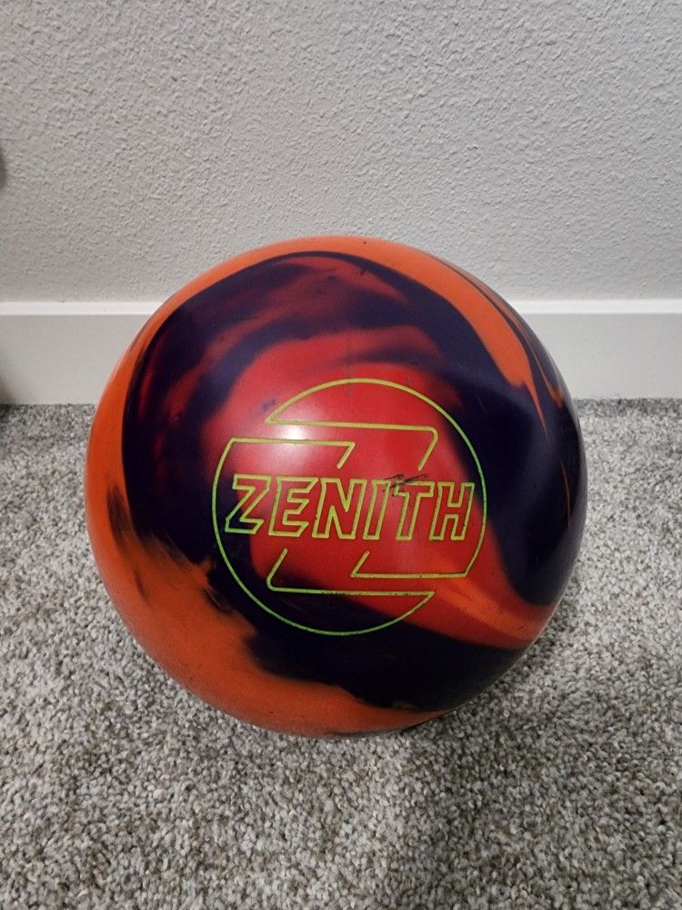 Bowling Ball Brunswick Zenith Solid