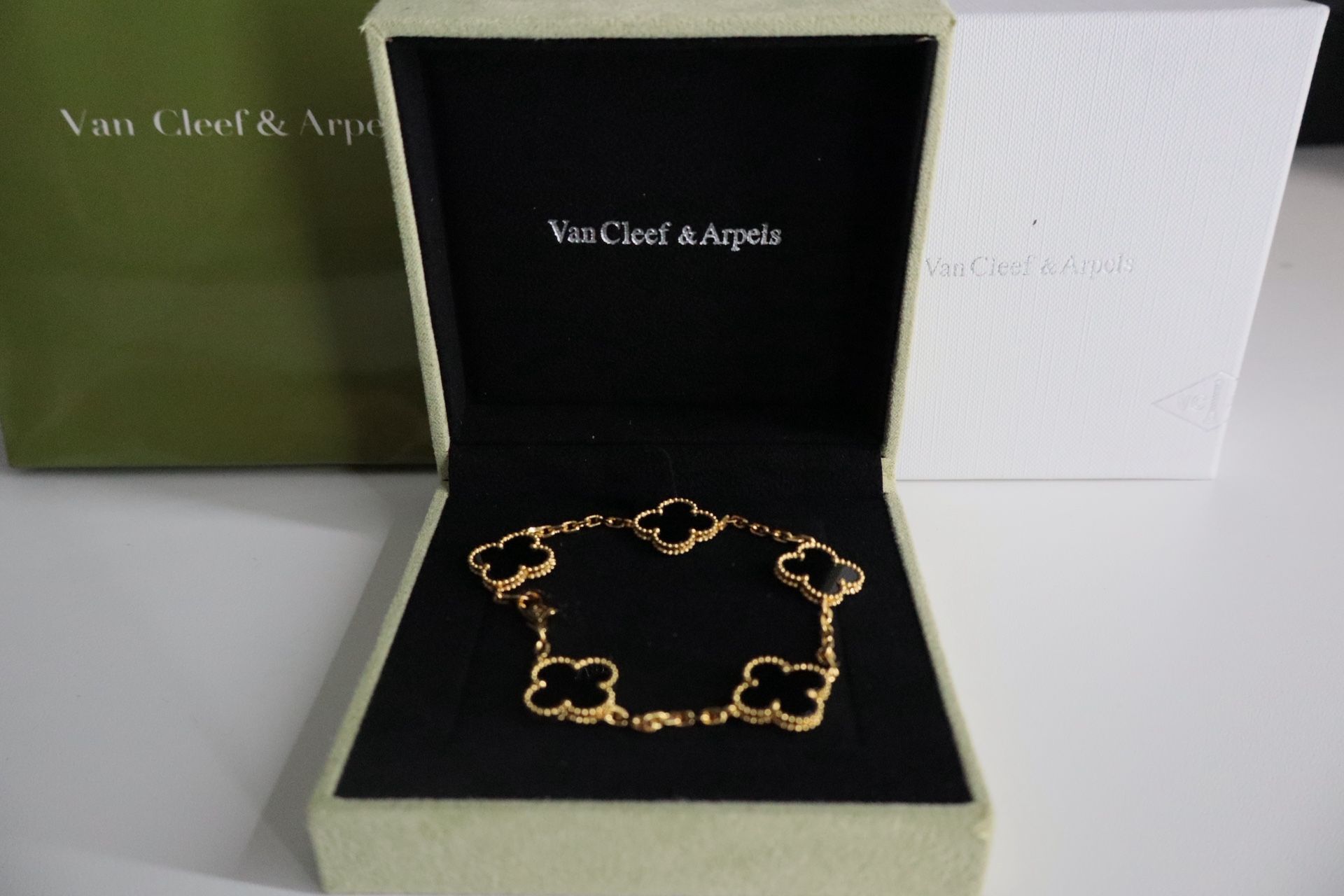Van Cleef & arpels Black And Gold Bracelet 