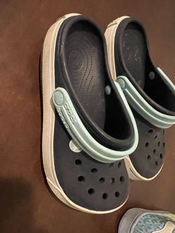 Kid Crocs