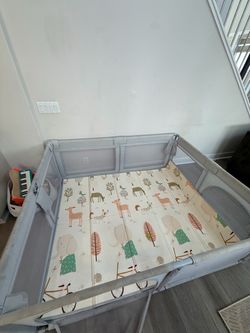 Free playpen
