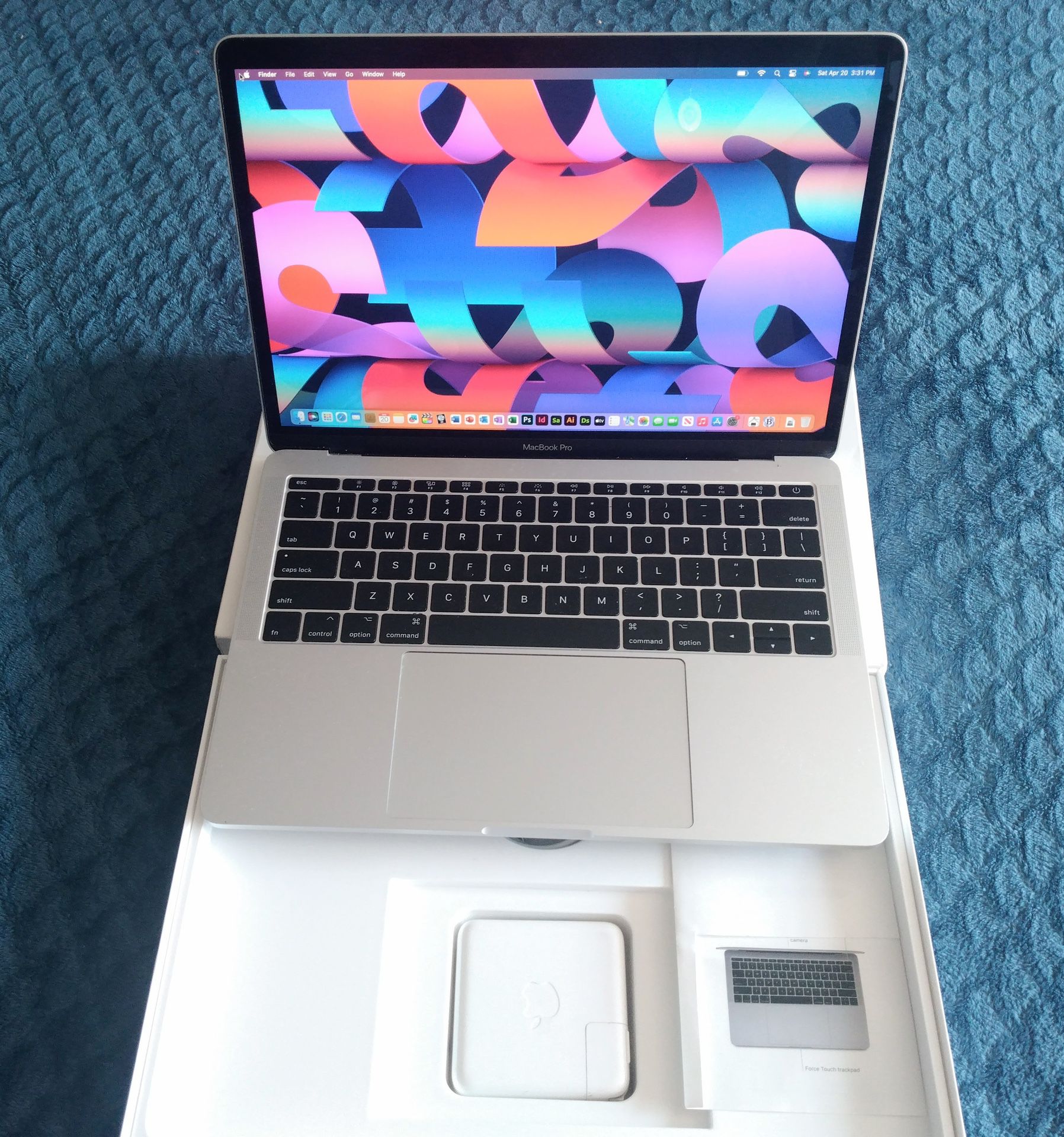 Macbook Pro 13” Retina Mint Condition
