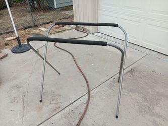 MOBILE FENDER STAND