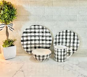 Pier 1 Bradford Buffalo Check dinnerware and mugs 16pc