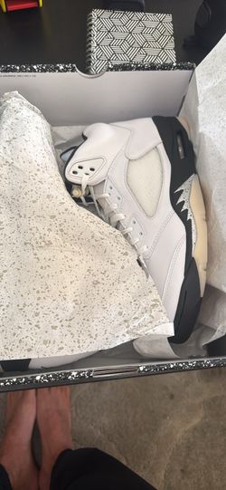 🔥 Air Jordan 5 Retro “Reverse Metallic” – Size 12 🔥