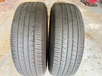 Two Tires 265/60/20 Yokohama Geolander used pair in good for a few months pair