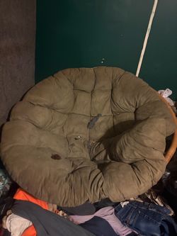 Papasan chair