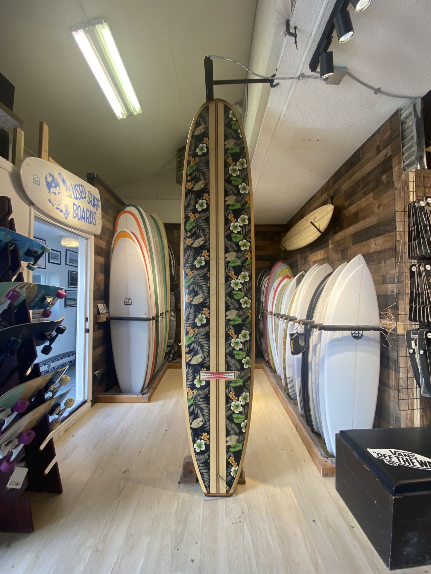 G&S Surfboard