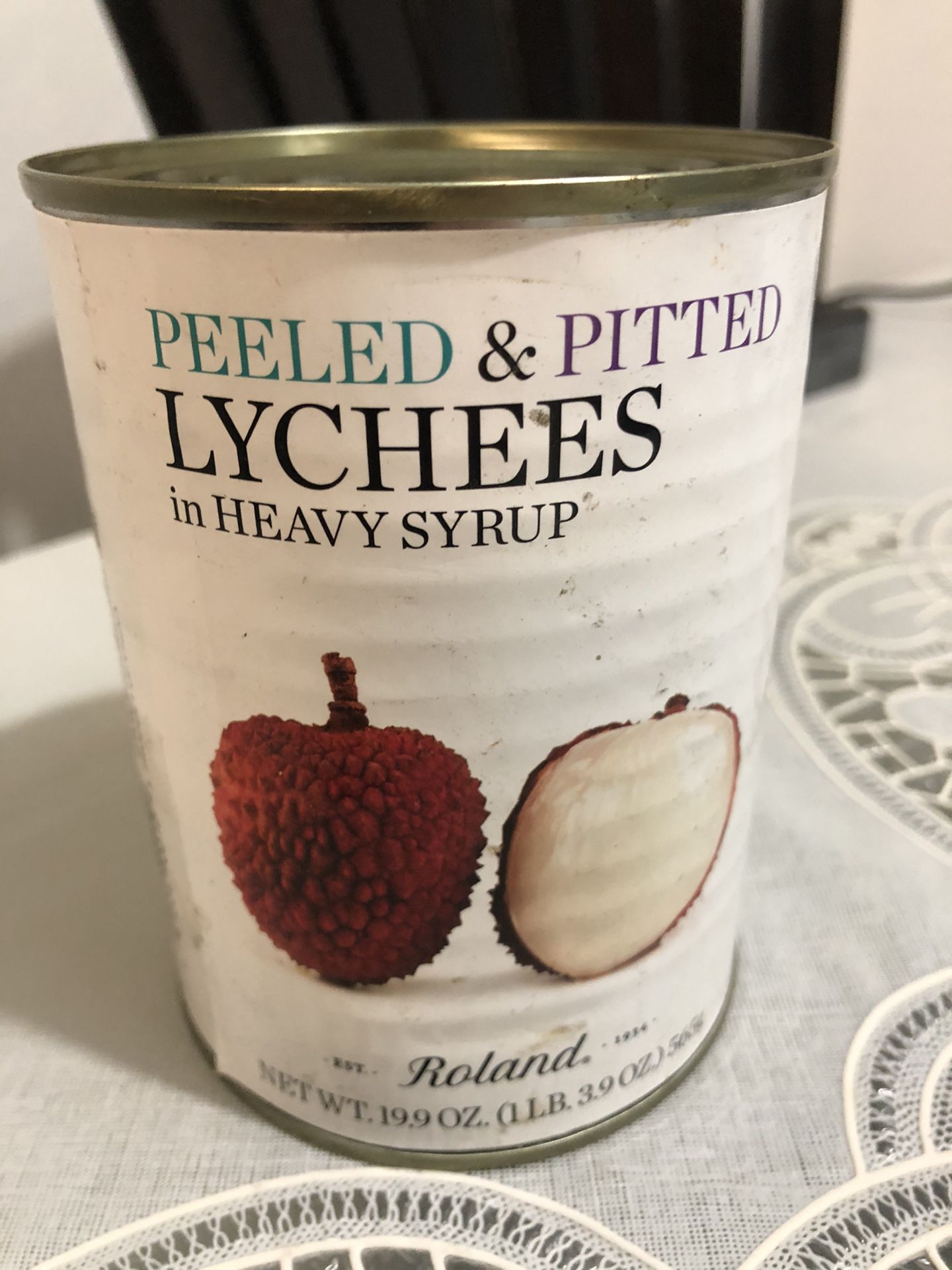 Peeled & Pitted LYCHEES in Heavy Syrup