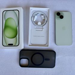 iPhone 15 Unlocked 