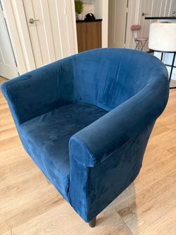 Blue Velvet Tub Chair