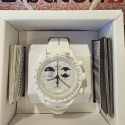 Omega X Swatch Mission To Earthphase