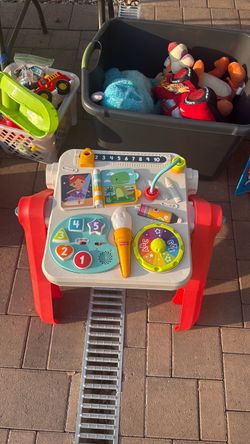 Kids activities table