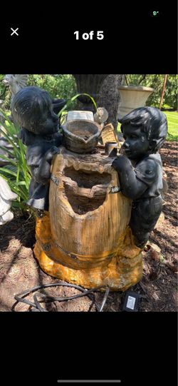 Boy girl fountain