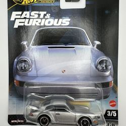 Hot Wheels Premium Fast & Furious Porsche 911 Carrera RS 3.8