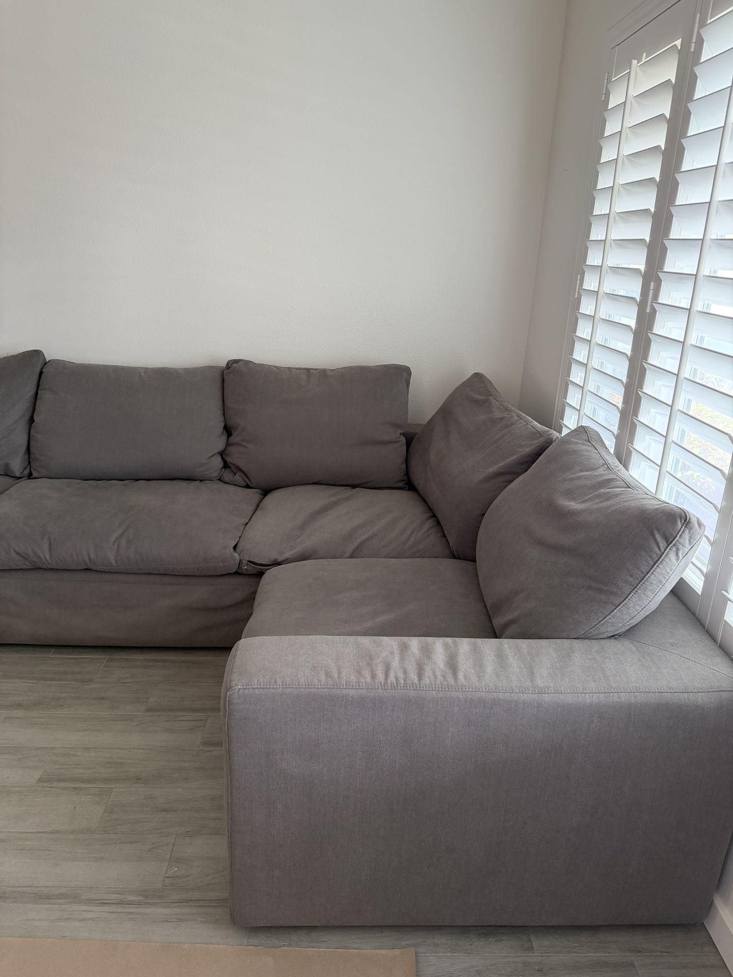 Universal Furniture Sectional Couch 