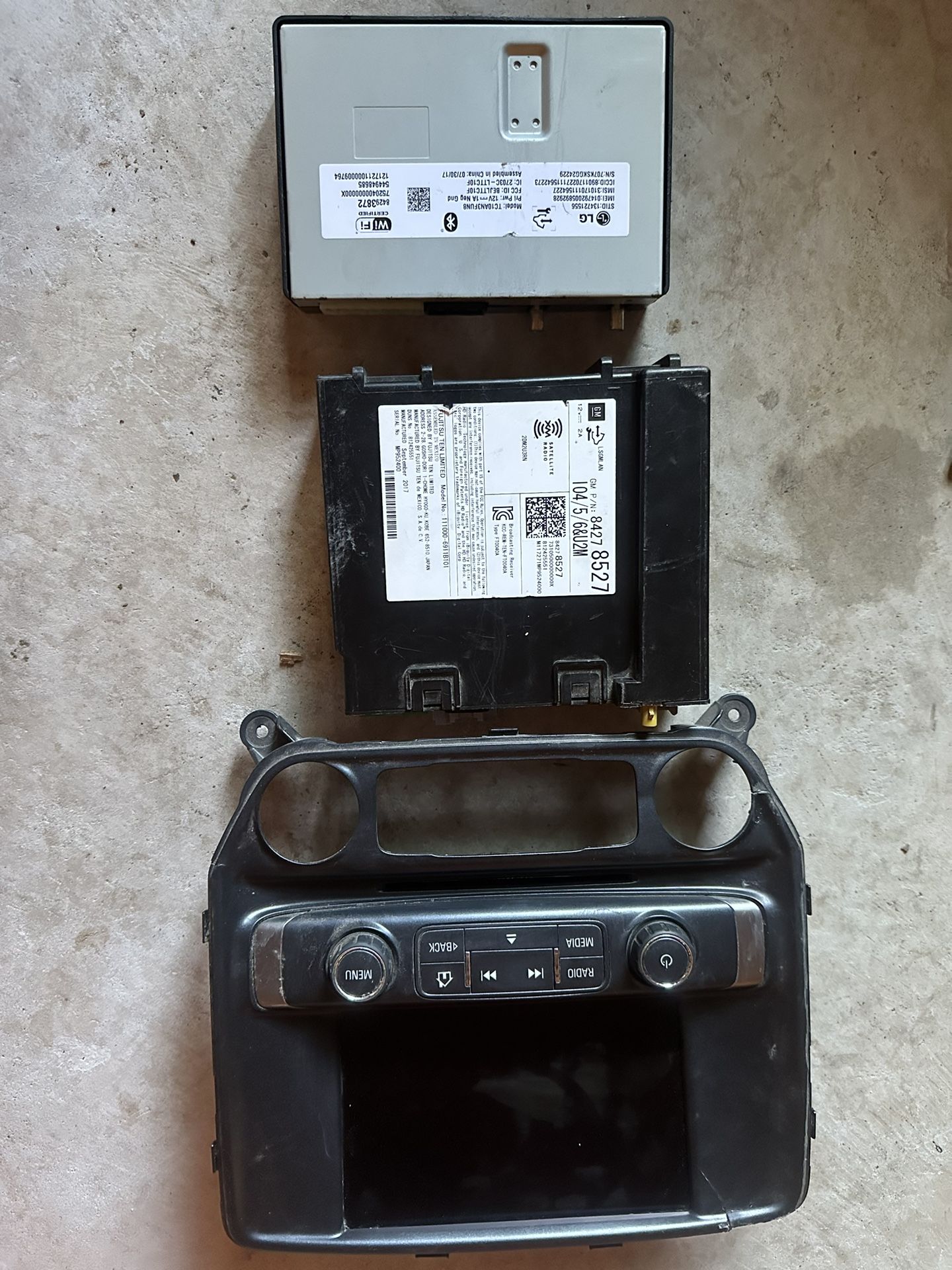 2016-2018 Silverado OEM Touchscreen Radio With HMI And Bluetooth Modules